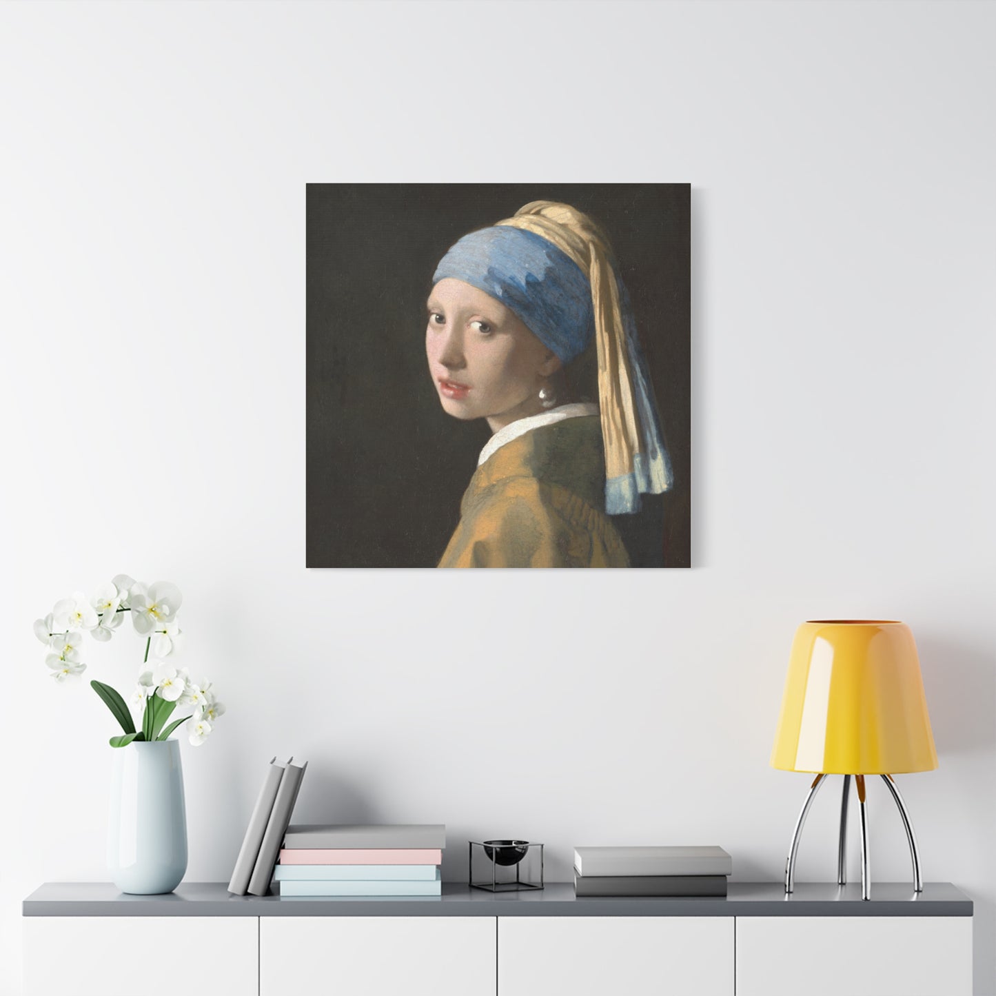 Girl with a Pearl Earring Canvas Print
